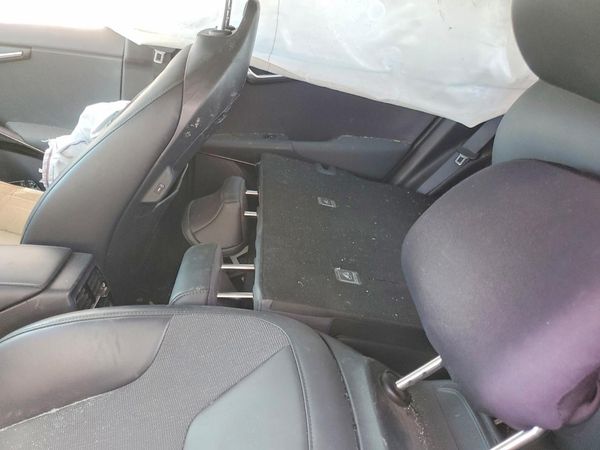 2023 KIA NIRO