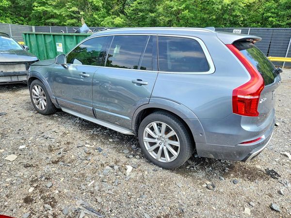 2016 VOLVO XC90
