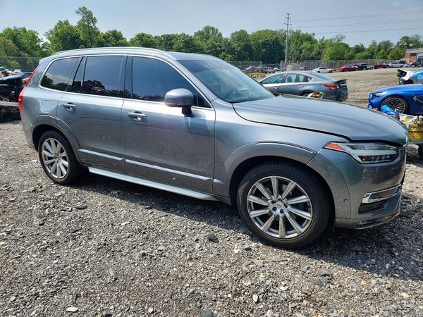 2016 VOLVO XC90