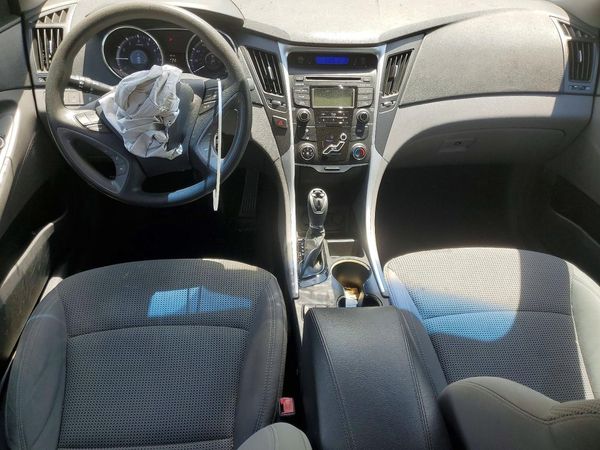 2013 HYUNDAI SONATA