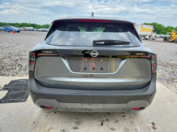 2025 NISSAN KICKS SV