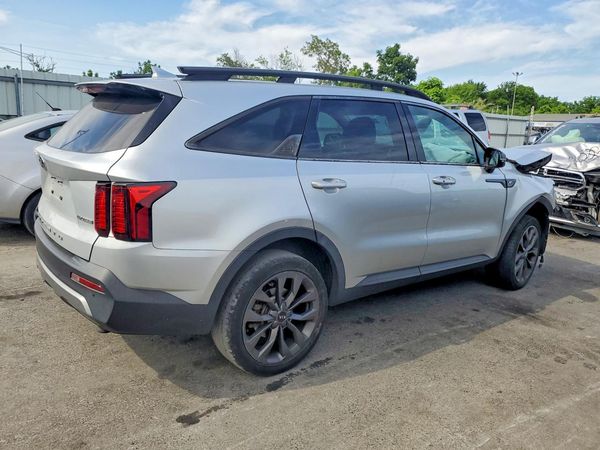 2021 KIA SORENTO