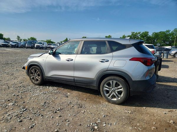 2023 KIA SELTOS LX