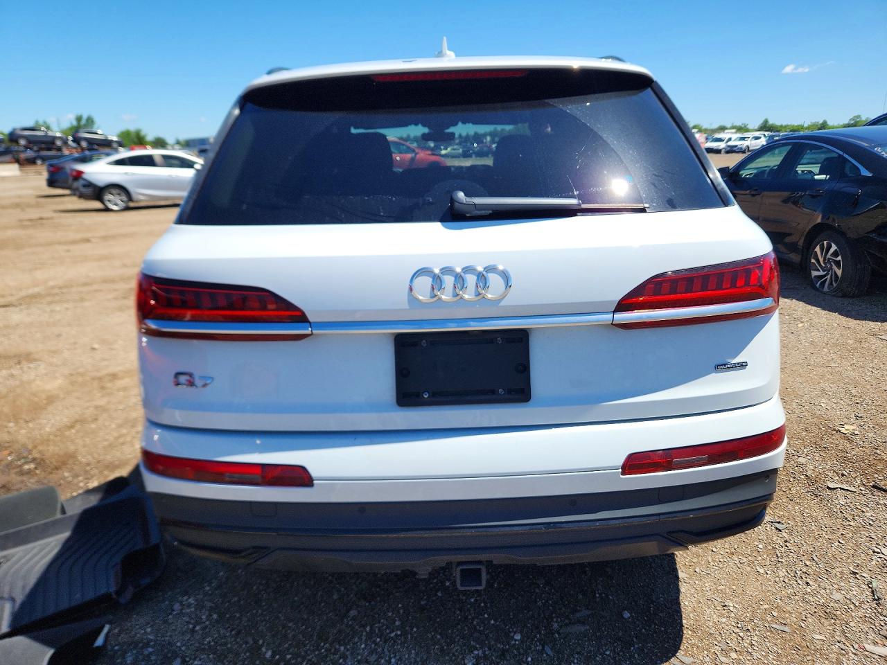 2020 AUDI Q7 quattro Premium Plus