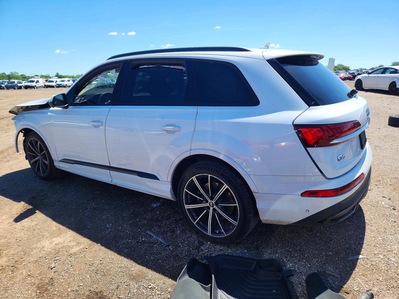 2020 AUDI Q7 quattro Premium Plus