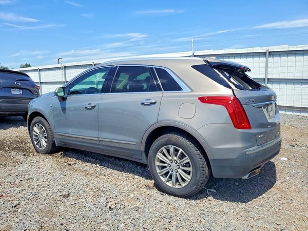2017 CADILLAC XT5 Luxury