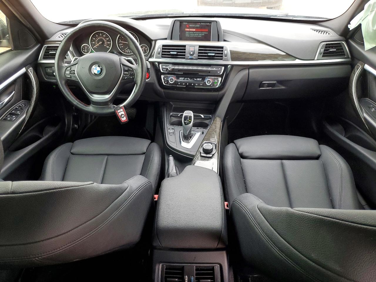 2018 BMW 330