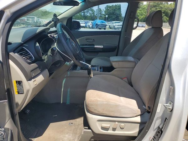 2015 KIA SEDONA GL - Middle-low