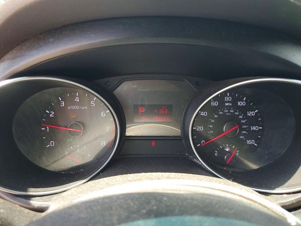 2015 KIA SEDONA GL - Middle-low