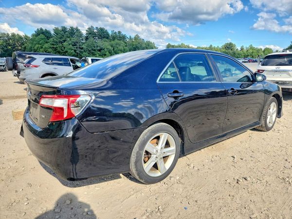 2013 TOYOTA CAMRY