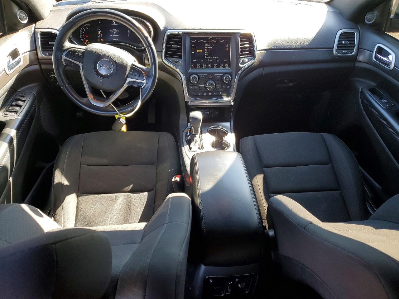 2018 JEEP GRAND CHEROKEE LAREDO 4X4