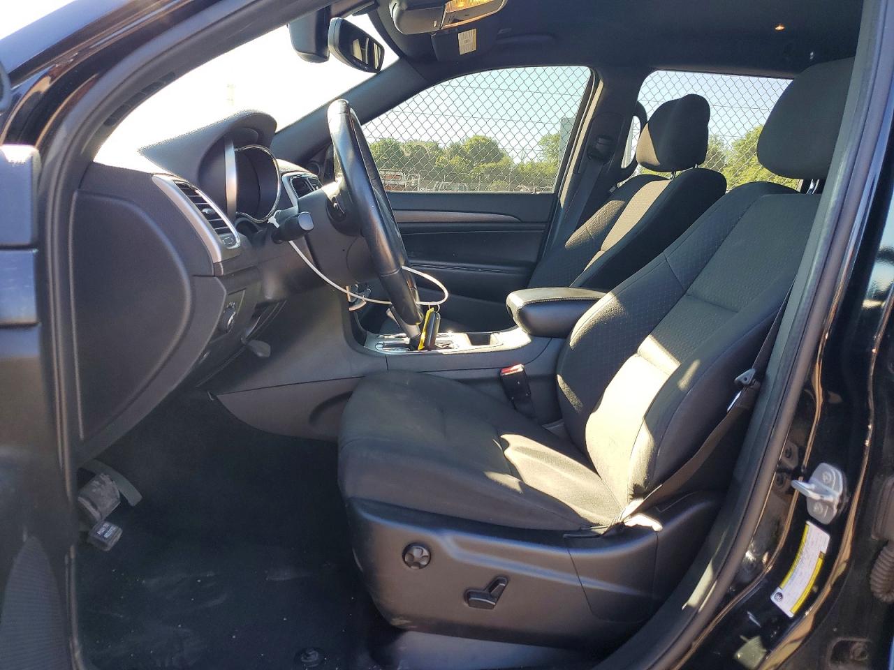 2018 JEEP GRAND CHEROKEE LAREDO 4X4