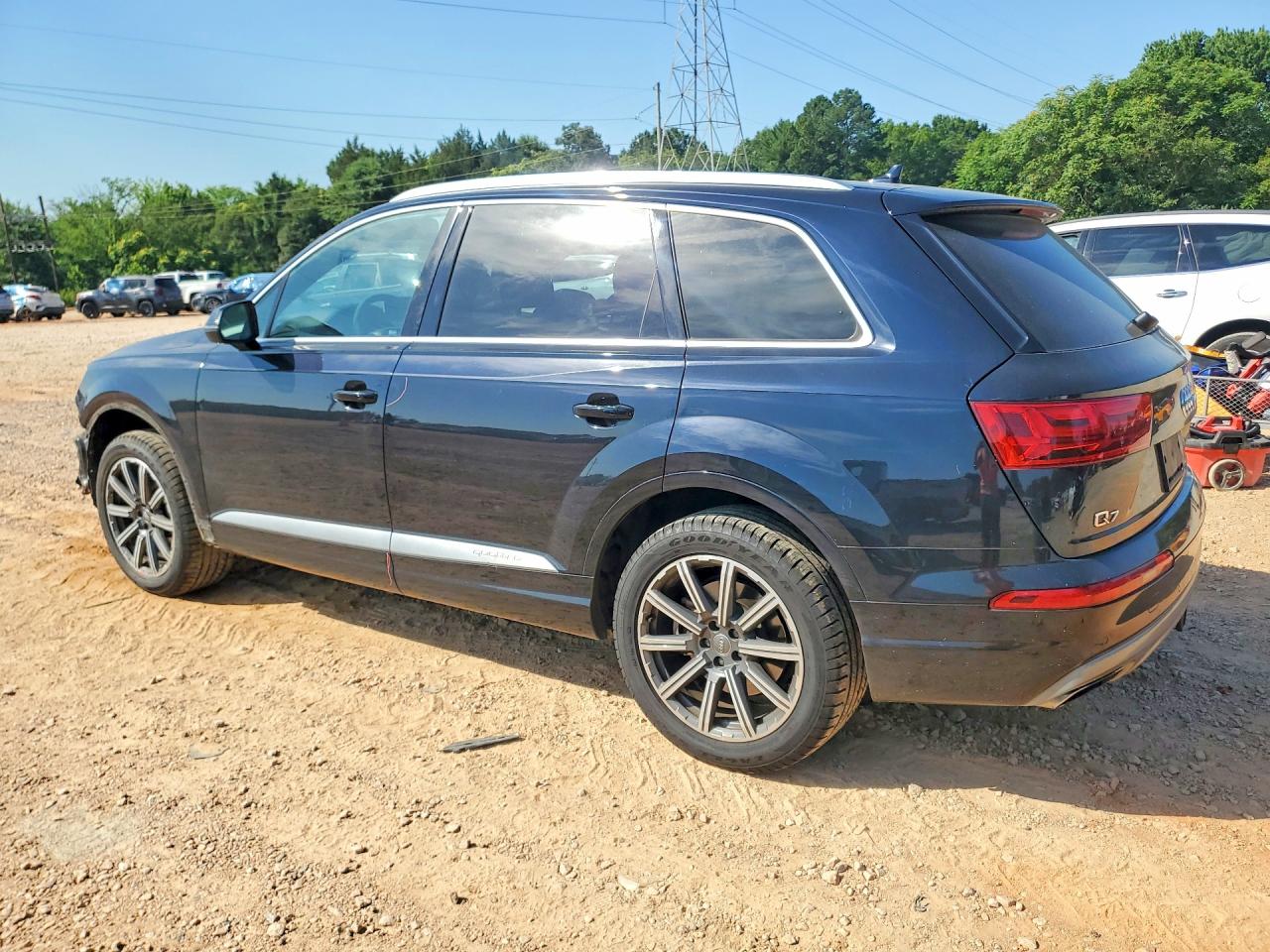 2017 AUDI Q7 quattro Premium Plus