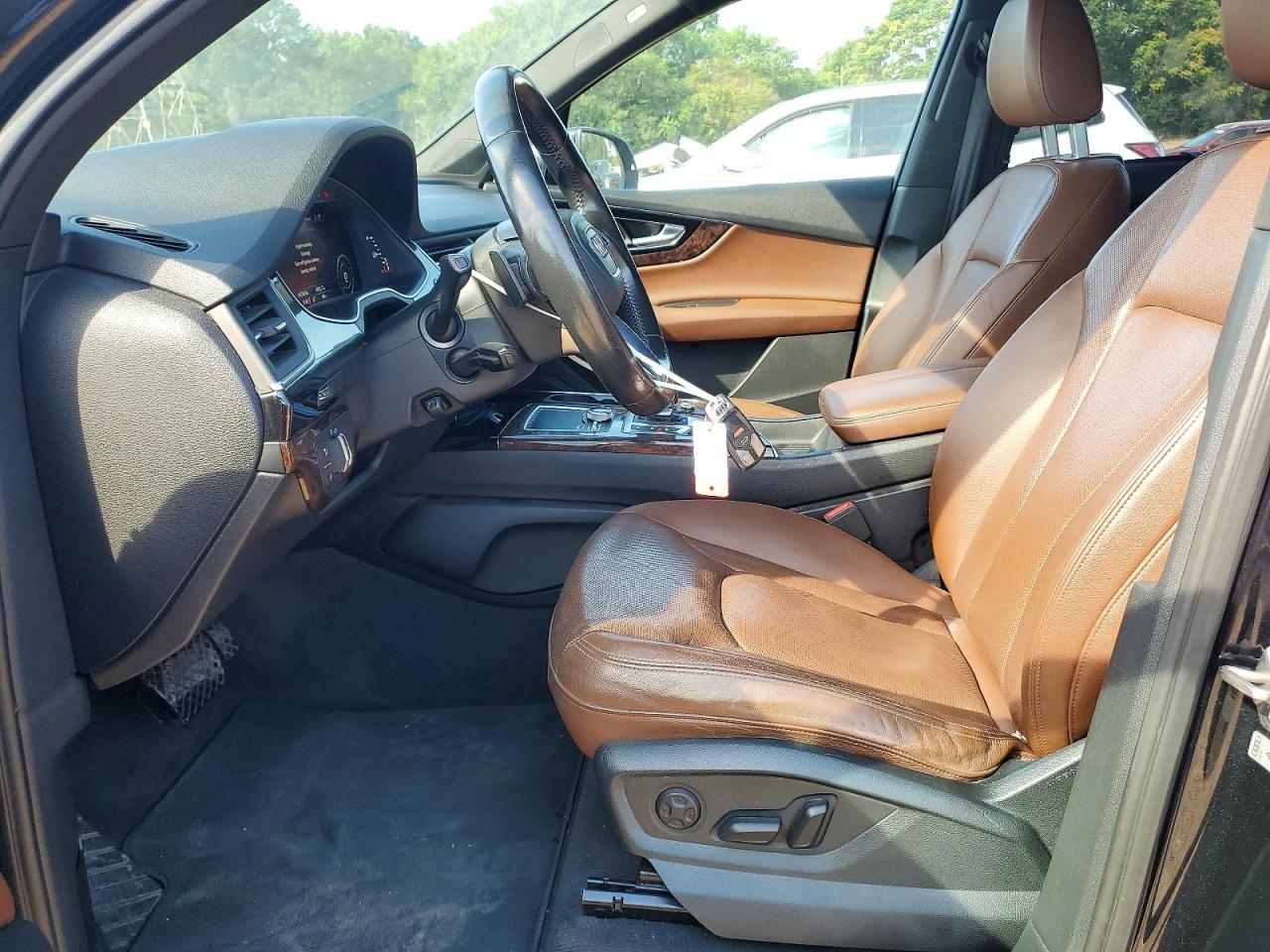 2017 AUDI Q7 quattro Premium Plus