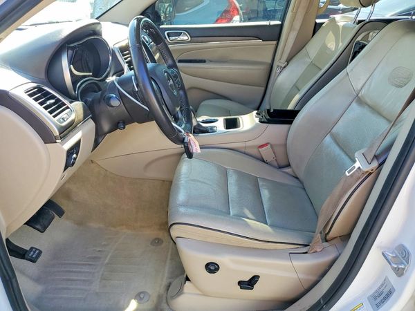 2017 JEEP GRAND CHEROKEE OVERLAND 4X2