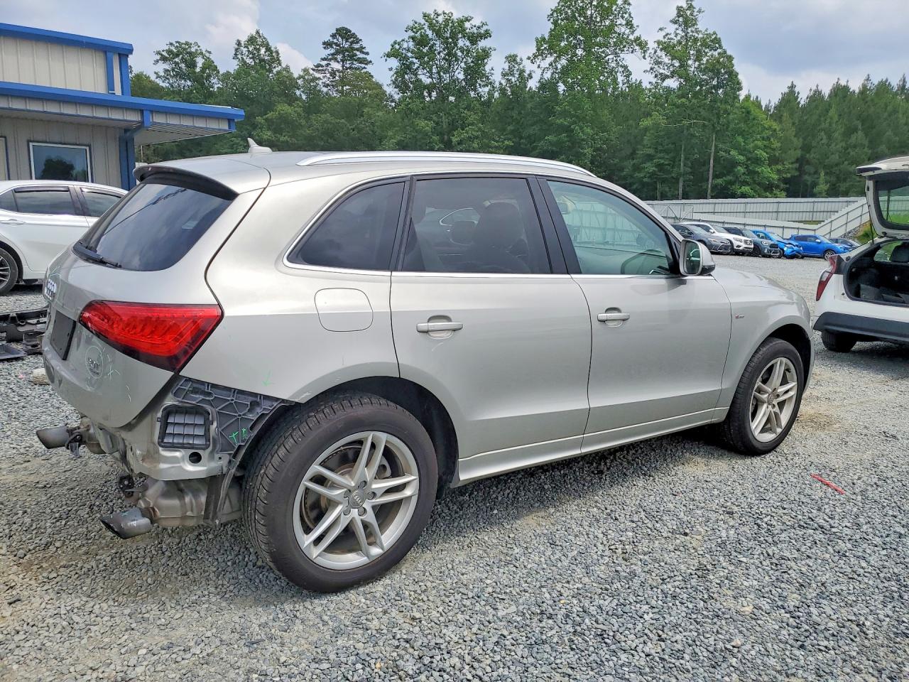 2014 AUDI Q5