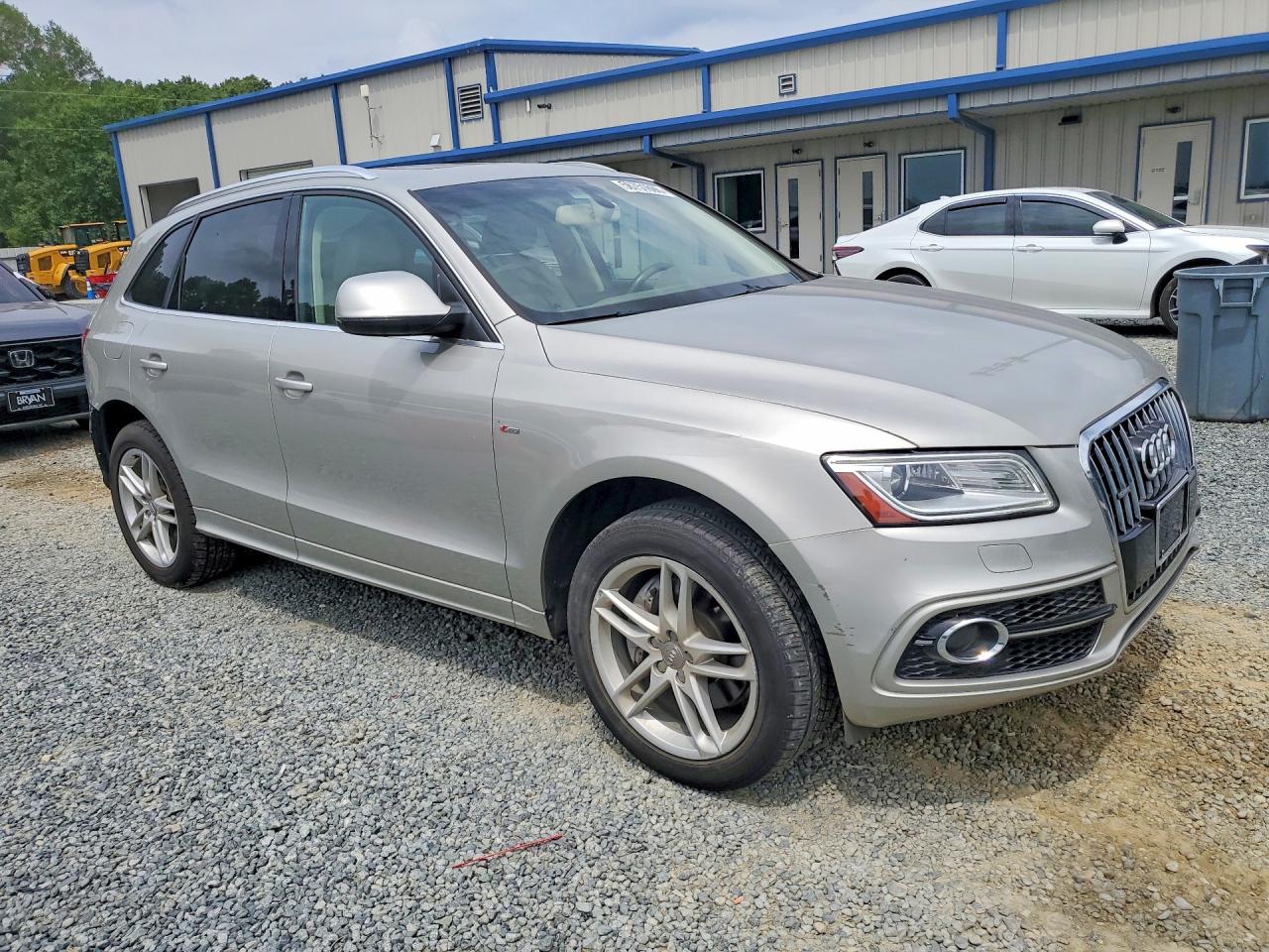 2014 AUDI Q5