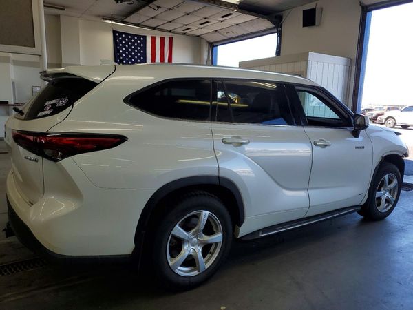 2020 TOYOTA HIGHLANDER