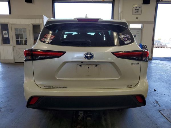 2020 TOYOTA HIGHLANDER