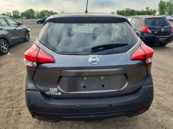 2020 NISSAN KICKS