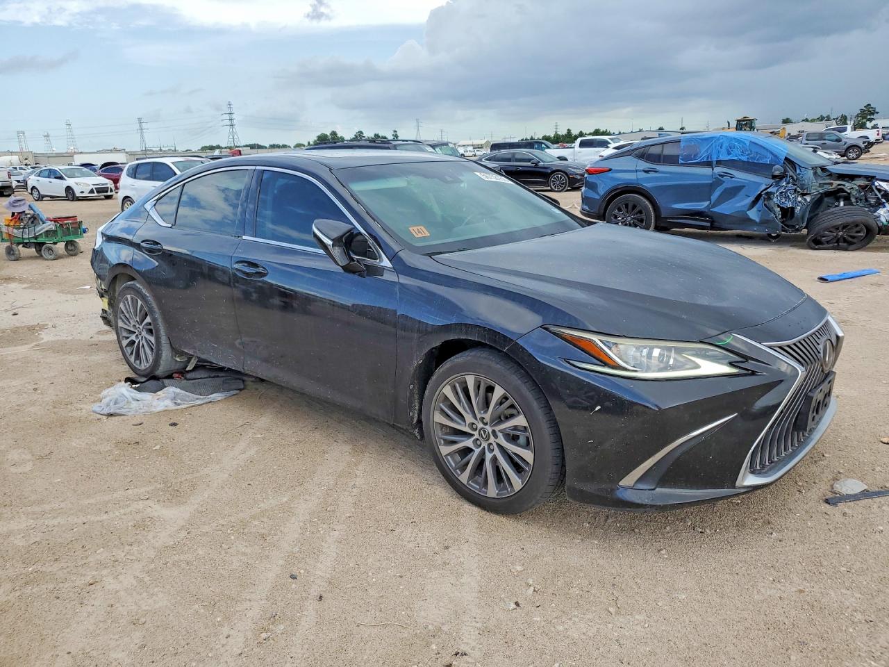2019 LEXUS ES 350