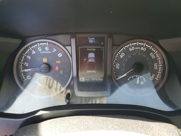 2016 TOYOTA TACOMA