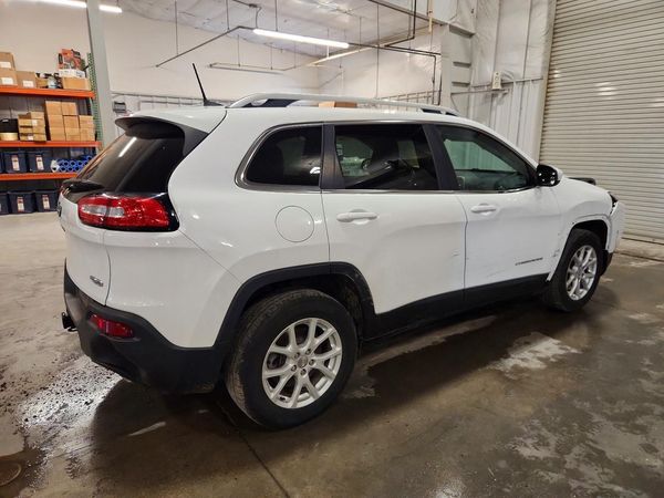 2016 JEEP CHEROKEE LATITUDE 4X4