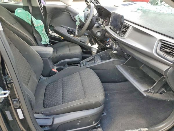 2023 KIA RIO LX, S