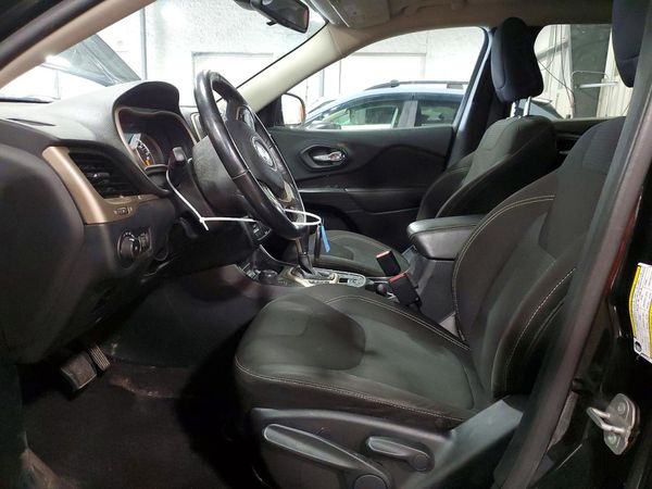 2016 JEEP CHEROKEE LATITUDE 4X4
