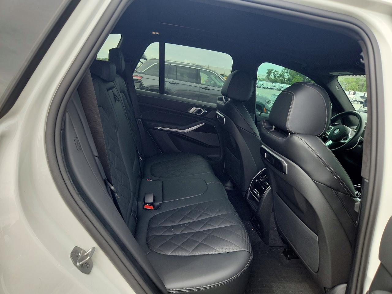 2026 BMW X5 xDrive40