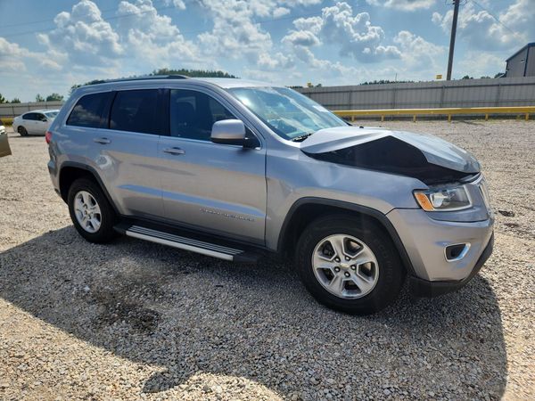 2015 JEEP GRAND CHEROKEE LAREDO 4X2
