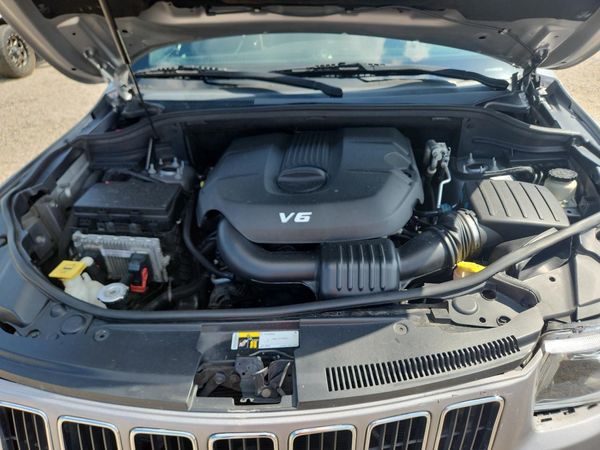 2015 JEEP GRAND CHEROKEE LAREDO 4X2