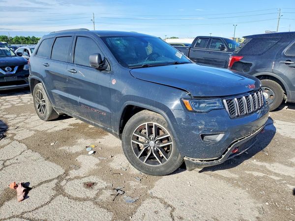 2017 JEEP GRAND CHEROKEE TRAILHAWK 4X4