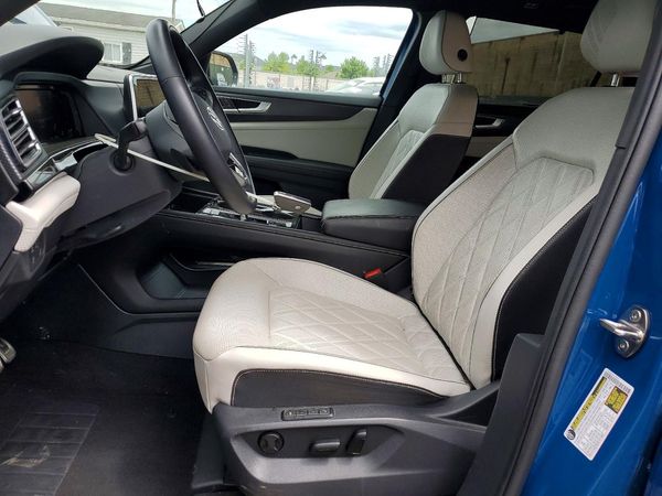 2025 VOLKSWAGEN ATLAS CROSS SPORT