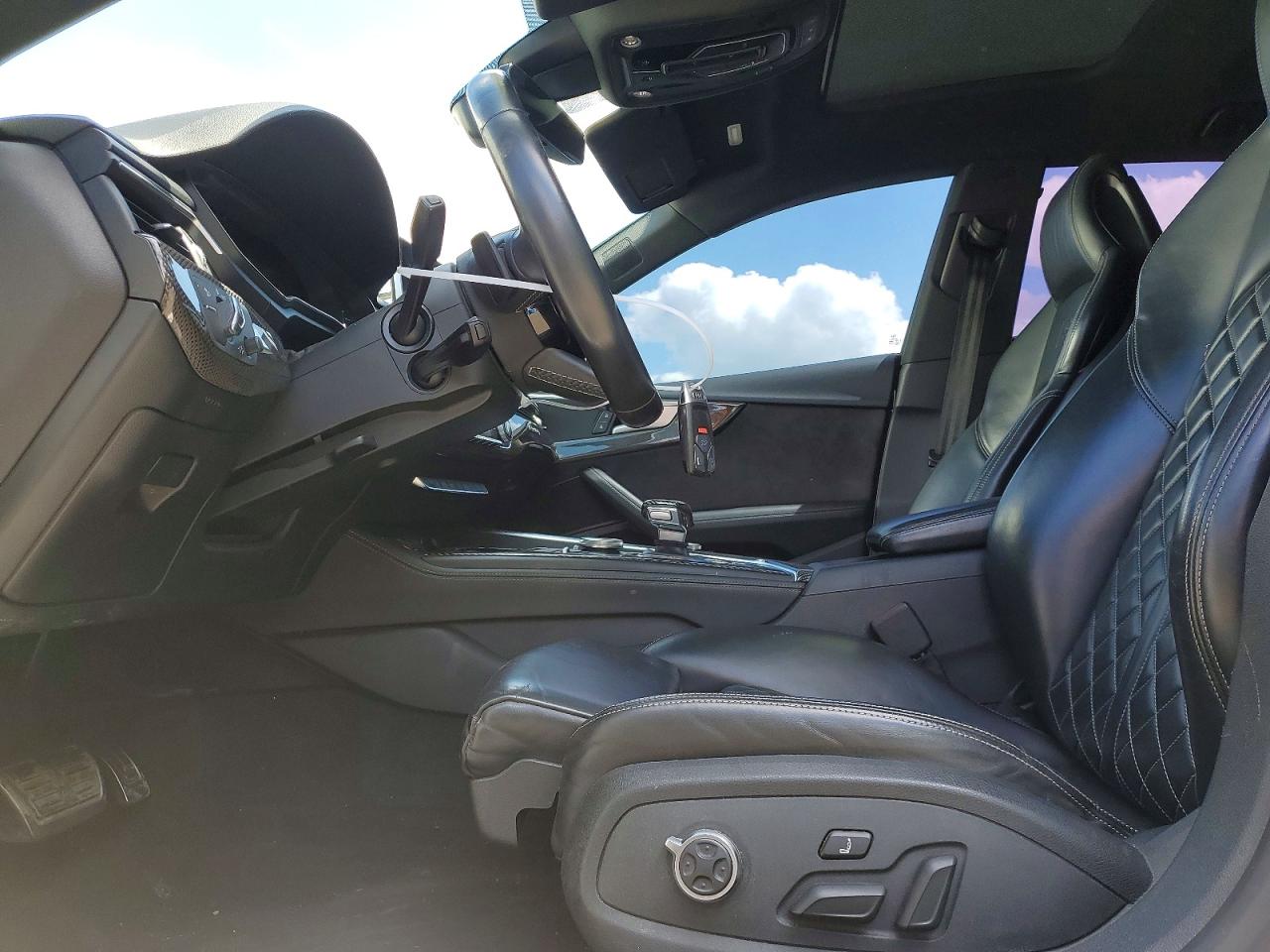 2018 AUDI S5