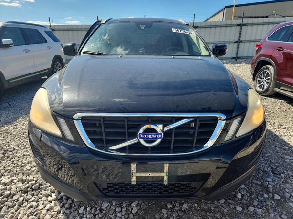 2012 VOLVO XC60