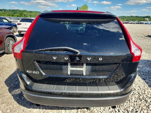 2012 VOLVO XC60
