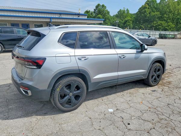 2025 VOLKSWAGEN TAOS