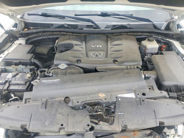 2015 INFINITI QX80
