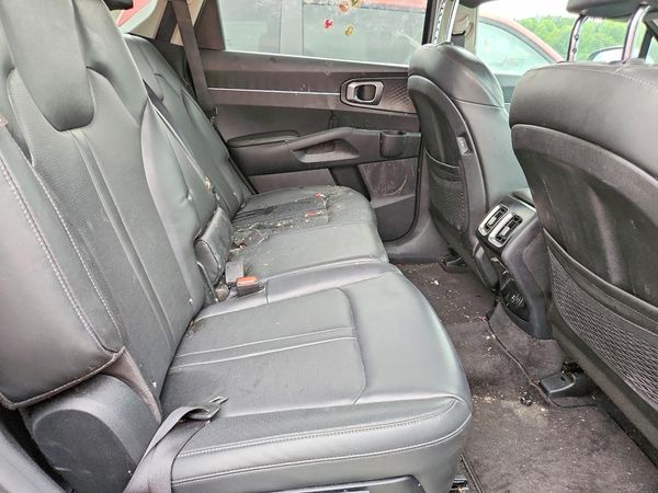 2024 KIA SORENTO S