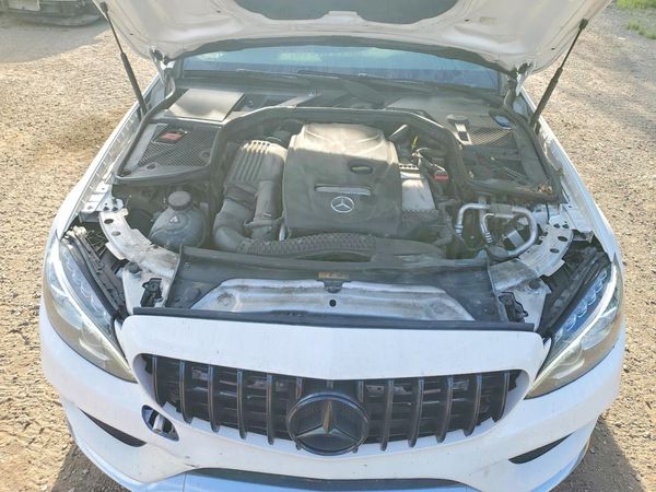 2015 MERCEDES-BENZ C 4-MATIC