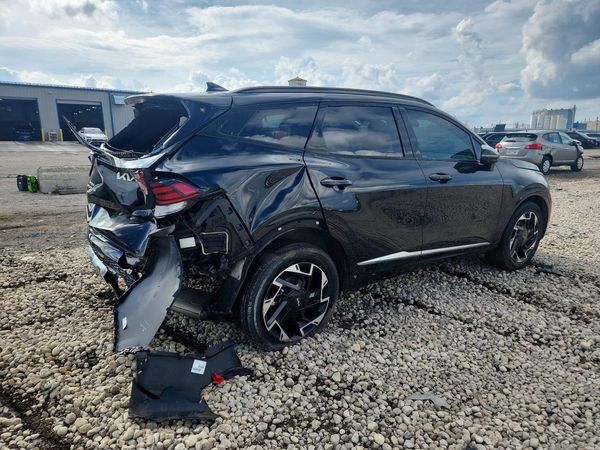 2023 KIA SPORTAGE SX-PRESTIGE or SX-P