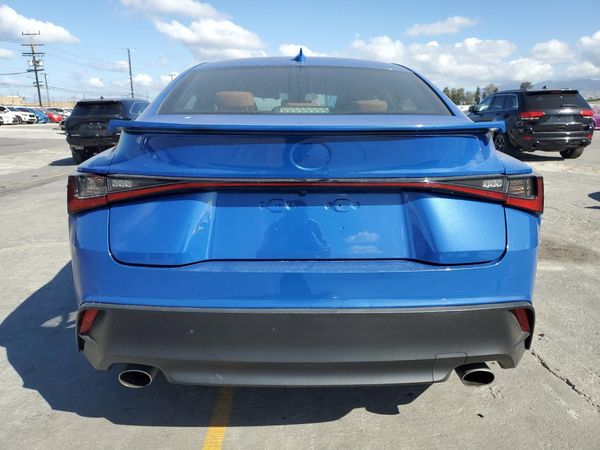 2022 LEXUS IS