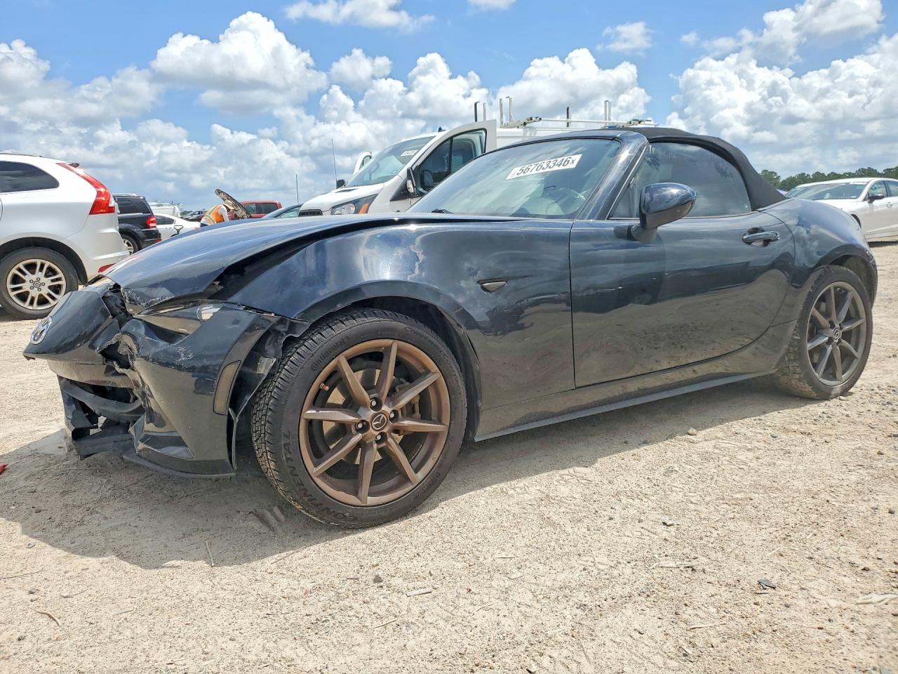 2018 MAZDA MX-5 MIATA Grand Touring (Soft Top)