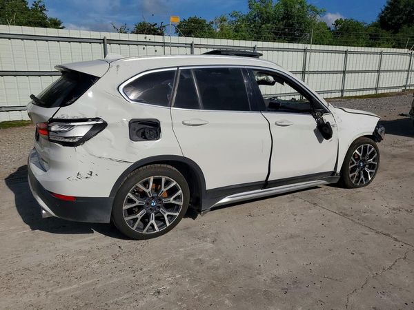 2021 BMW X1 sDrive28i