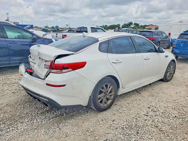 2019 KIA OPTIMA LX, S