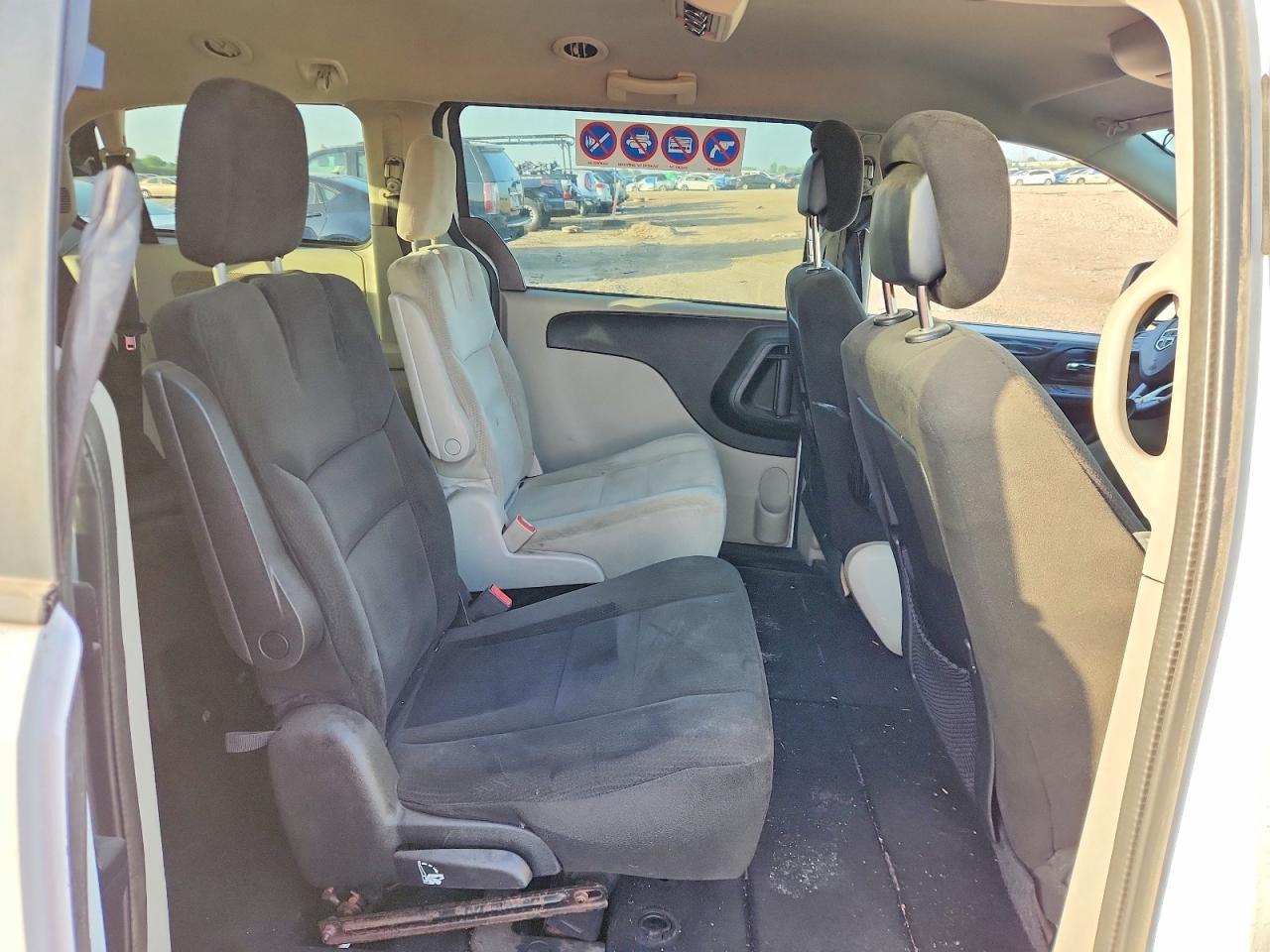 2016 DODGE GRAND CARAVAN SE