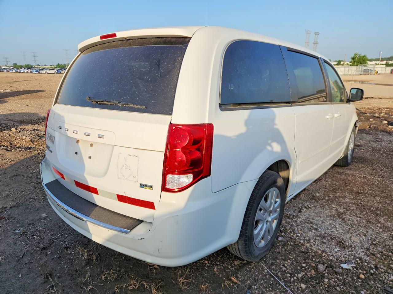 2016 DODGE GRAND CARAVAN SE