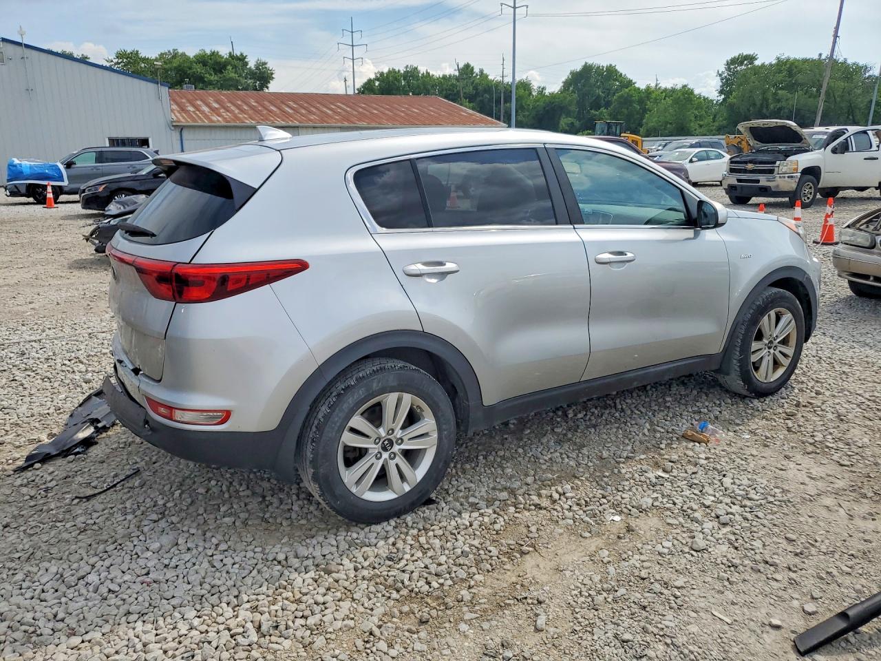 2017 KIA SPORTAGE LX