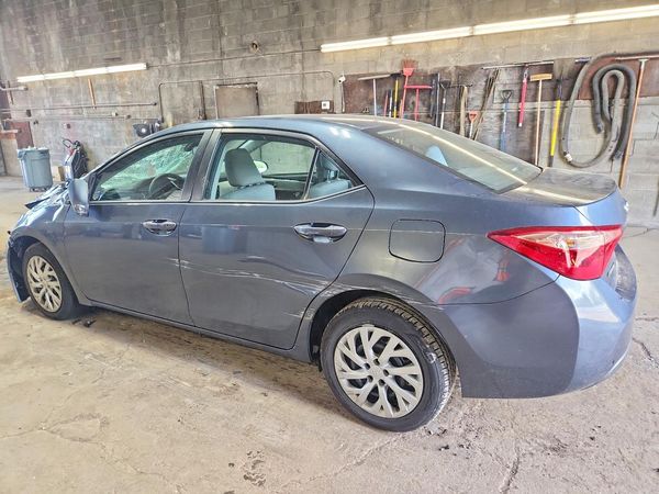 2017 TOYOTA COROLLA